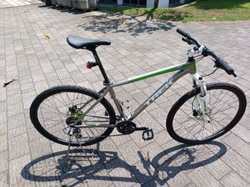 Used Trek X-Caliber 5 2014 2014 Mountainbike, Green, 29 — image 2 of 6