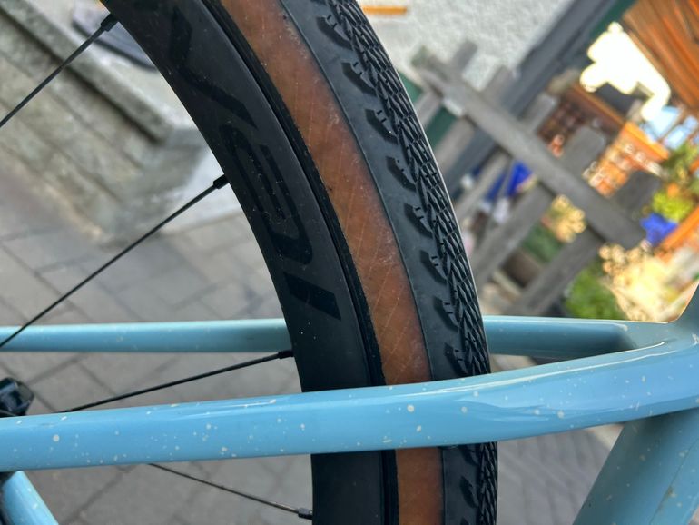 Specialized Diverge Expert 2022 2022 Road & Gravel d'occasion — image 9 sur 41