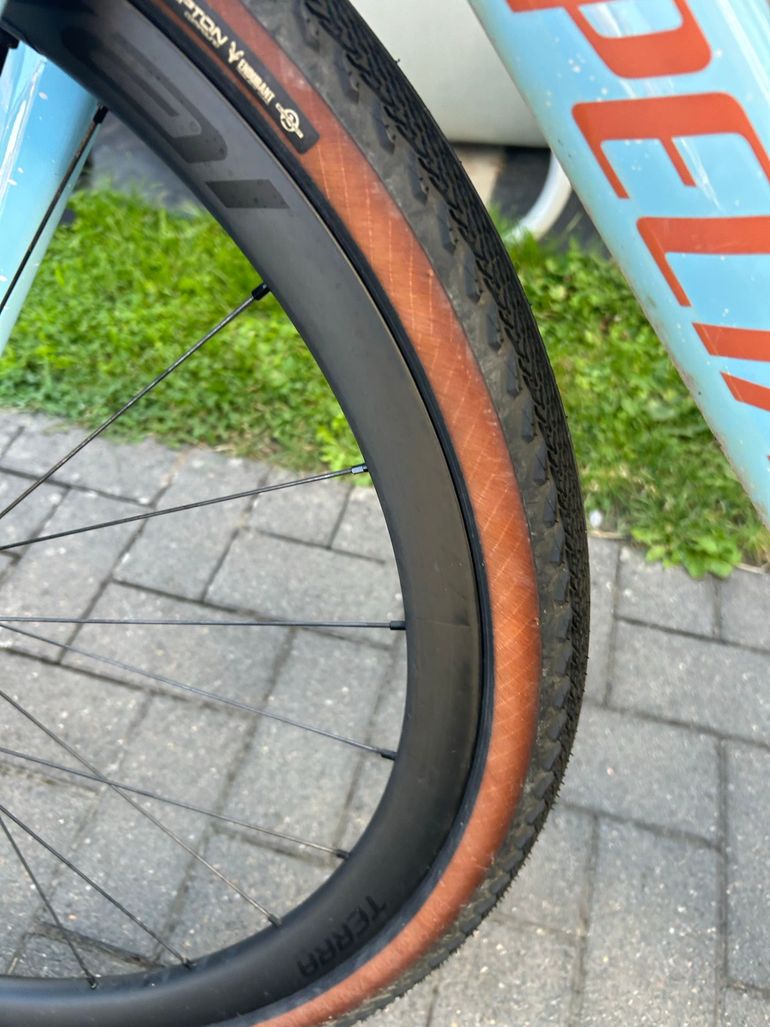 Specialized Diverge Expert 2022 2022 Road & Gravel d'occasion — image 26 sur 41