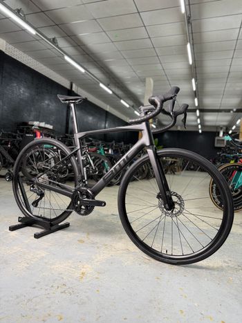 Used BMC Roadmachine TWO 2026 2026 Road & Gravel, Light Gray — image 2 of 22