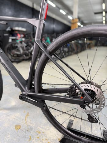 Used BMC Roadmachine TWO 2026 2026 Road & Gravel, Light Gray — image 19 of 22