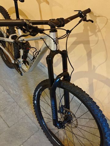 Used Lee Cougan Custom SRAM SX Eagle 2021 Mountainbike, Light Gray — image 4 of 5