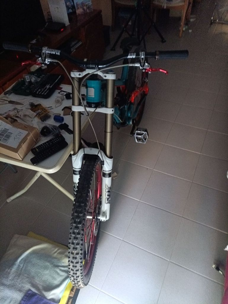 Saracen Myst SRAM GX 2018 Mountainbike d'occasion — image 3 sur 4