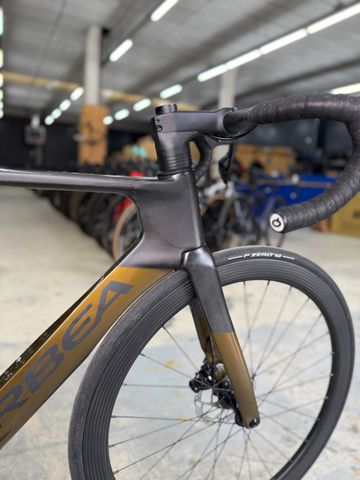Brugt Orbea ORCA AERO M30iLTD 2024 2024 Road & Gravel — billede 7 af 24