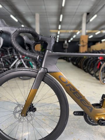 Brugt Orbea ORCA AERO M30iLTD 2024 2024 Road & Gravel — billede 20 af 24