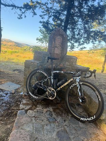 Used Specialized Tarmac SRAM Red eTap 2024 Road & Gravel, Black — image 2 of 7