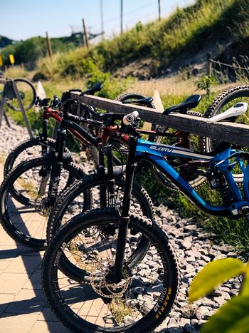 Used Giant Glory SRAM X01 DH 2017 Mountainbike, Blue — image 5 of 5