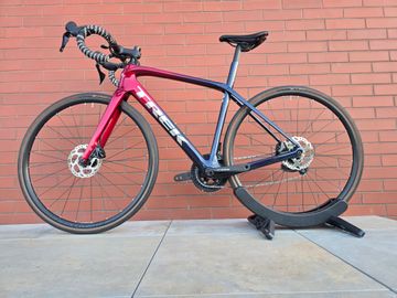 Brugt TREK DOMANE SL5 2022 Road & Gravel