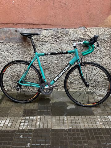 Bianchi 928 Shimano Ultegra 2008 Road & Gravel usato
