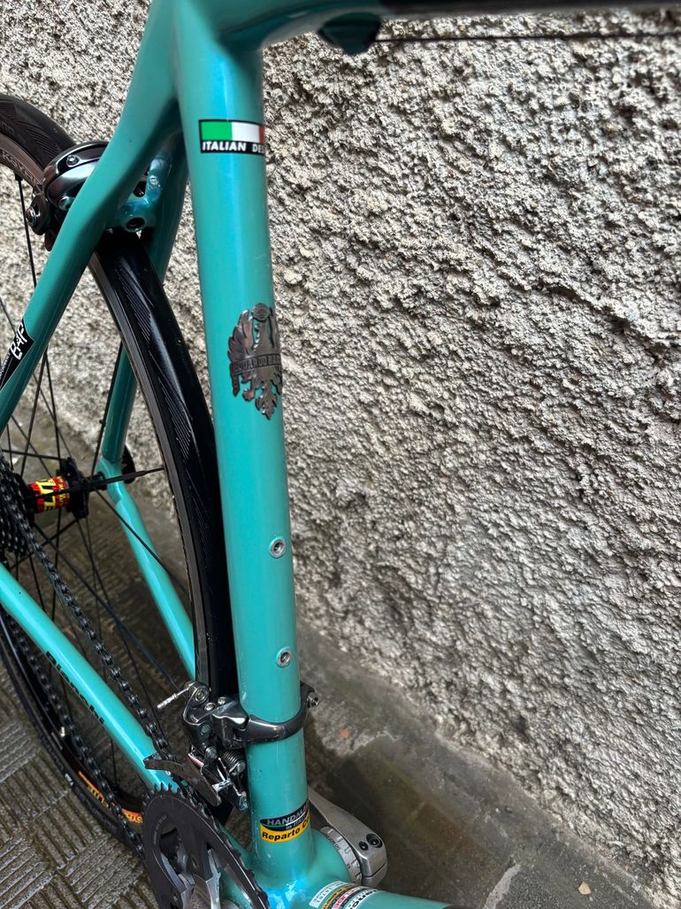 Used Bianchi 928 Shimano Ultegra 2008 Road & Gravel, Green — image 6 of 8