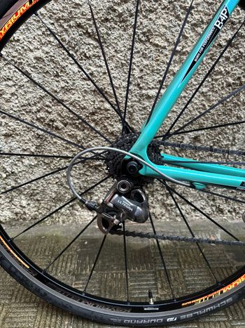 Used Bianchi 928 Shimano Ultegra 2008 Road & Gravel, Green — image 7 of 8