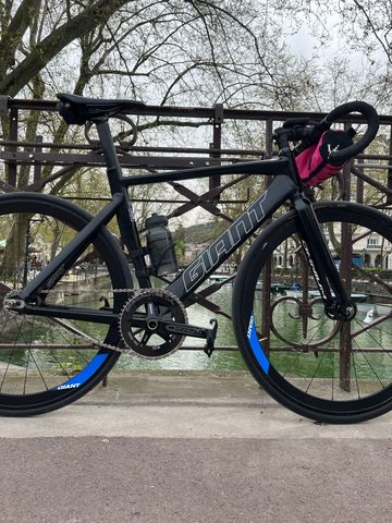 Used Giant Omnium 2017 2017 Road & Gravel, Black — image 1 of 3