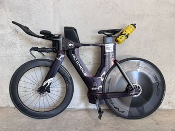 Used KU cycle Custom SRAM Force eTap AXS 2023 Road & Gravel, Black — image 2 of 9