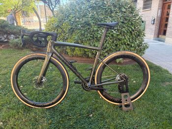 Used Specialized S-Works Tarmac SL8 – SRAM RED AXS 2025 2025 Road & Gravel