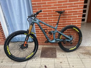 Used Norco Range C1 27.5 2020 2020 Mountainbike, Blue — image 5 of 7