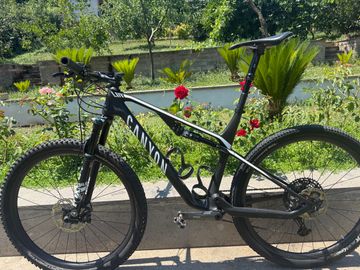 Brugt Canyon Lux CF SL 7.0 2020 2020 Mountainbike — billede 2 af 3