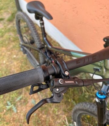 Used Giant Reign 1 2025 2025 Mountainbike, Light Gray, 29, 27.5 — image 2 of 4