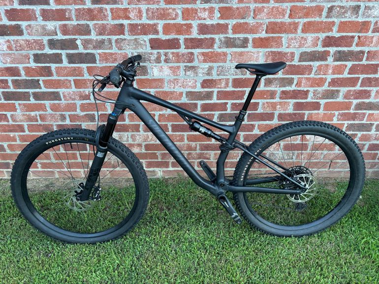 Used Specialized Chisel Comp EVO 2025 2025 Mountainbike, Black, 29 — image 2 of 4