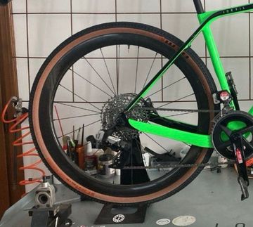 Used JokeFil Custom SRAM Apex 2025 Road & Gravel, Green — image 3 of 7