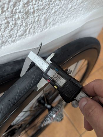 Tweedehands Seraph Custom SRAM Rival eTap AXS 2026 Road & Gravel — afbeelding 8 van 8