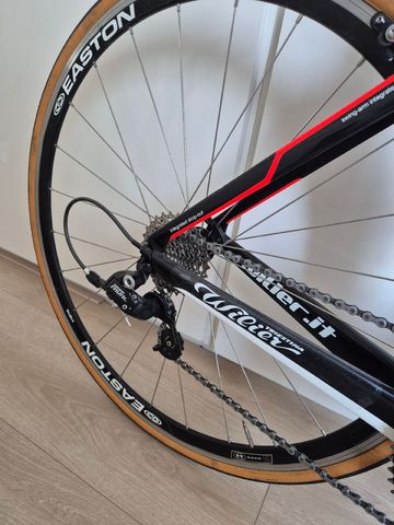 Used Wilier Cento1air SRAM Rival 2021 Road & Gravel, Black — image 6 of 13