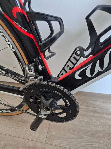 Used Wilier Cento1air SRAM Rival 2021 Road & Gravel, Black — image 2 of 13