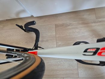 Tweedehands Wilier Cento1air SRAM Rival 2021 Road & Gravel — afbeelding 9 van 13