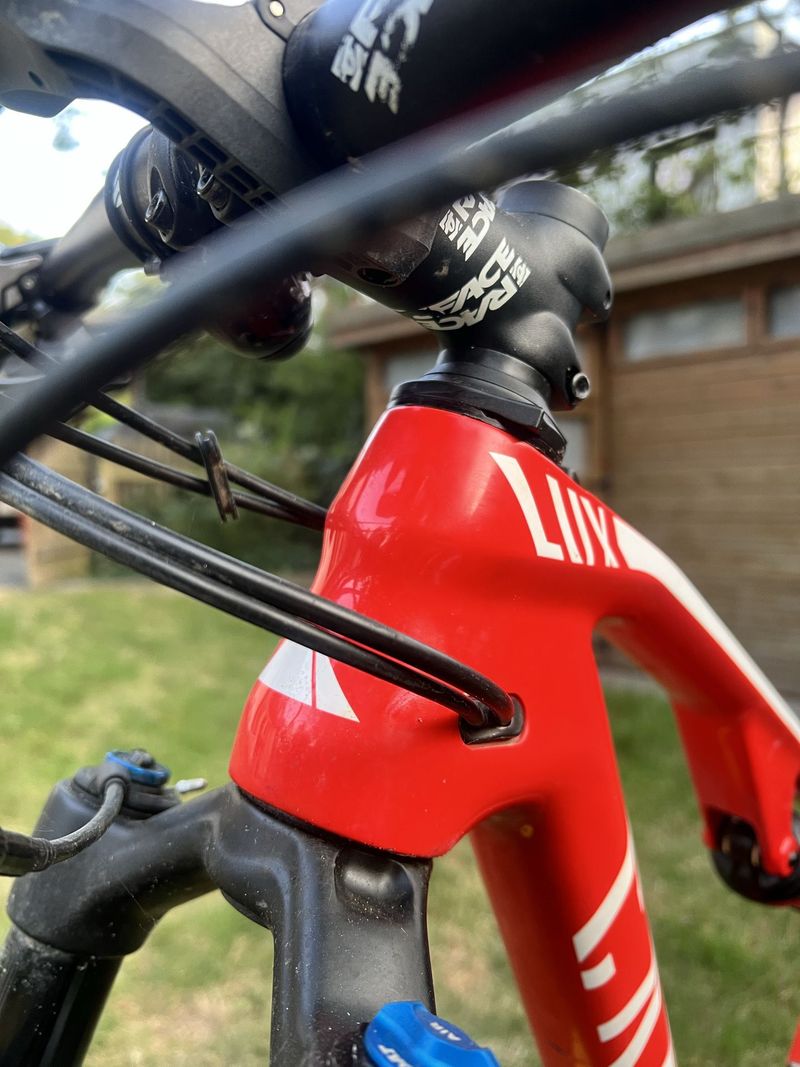 Used Canyon Lux CF SL 7.0 2020 2020 Mountainbike, Red, 29 — image 13 of 18