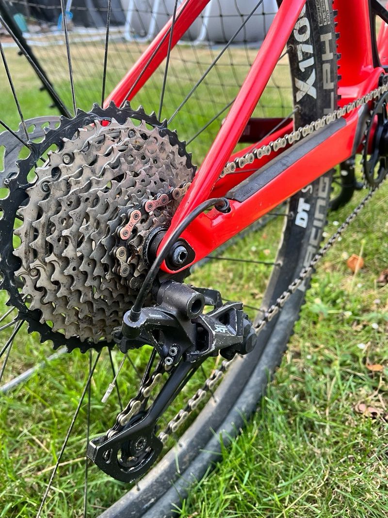 Used Canyon Lux CF SL 7.0 2020 2020 Mountainbike, Red, 29 — image 18 of 18