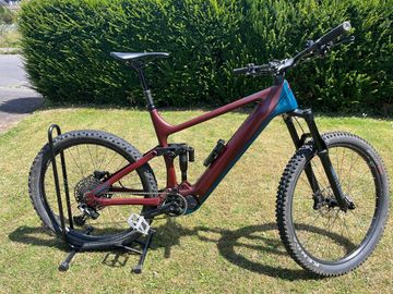 Hohe Acht Besta Roko 2023 Mountainbike usato, Rosso — immagine 1 di 6