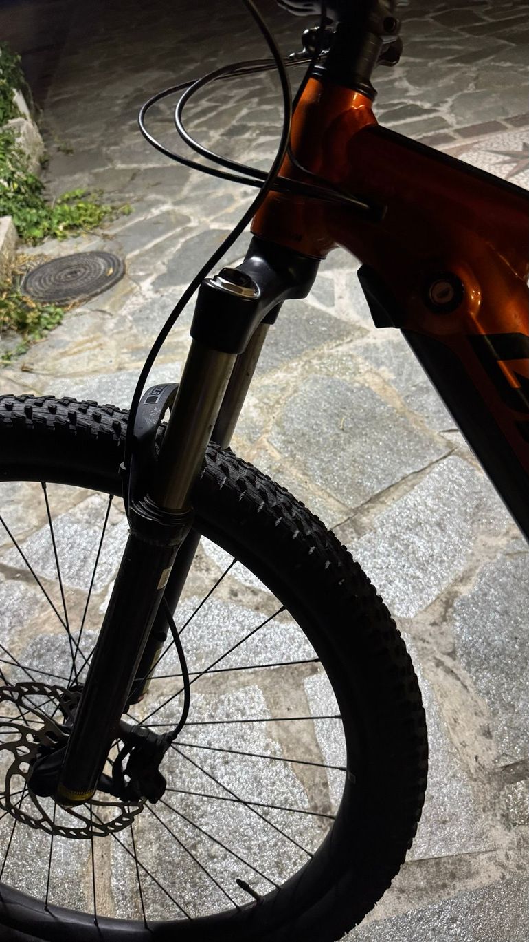 Giant Stance E+ 2 2022 2022 Mountainbike d'occasion — image 13 sur 27