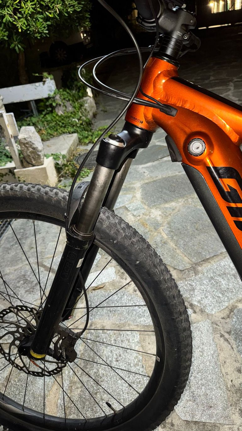 Giant Stance E+ 2 2022 2022 Mountainbike d'occasion — image 18 sur 27