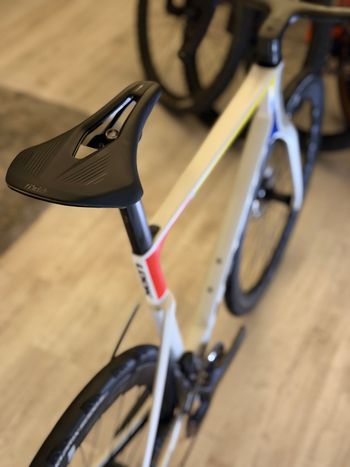 Použité Look 795 Shimano Ultegra Di2 2025 Road & Gravel — obrázek 8 z 8