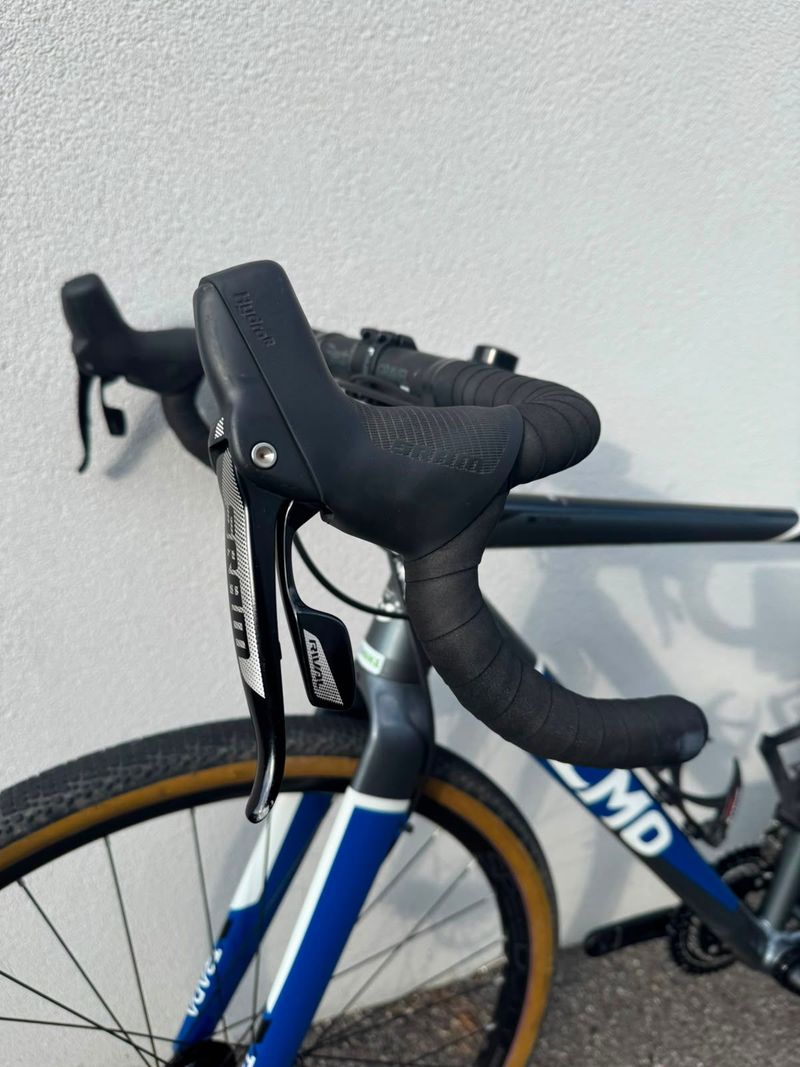 Used Olmo X- Trada 2024 Road & Gravel, Blue — image 12 of 14