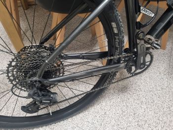 Trek X-Caliber 8 2020 2020 Mountainbike usato, Nero — immagine 2 di 4