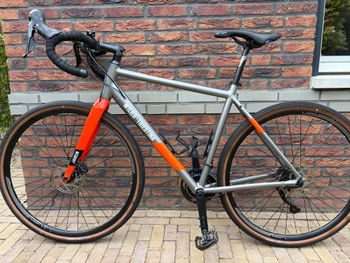 Używany Wilier Jareen SHIMANO GRX 2X10 2023 2023 Road & Gravel