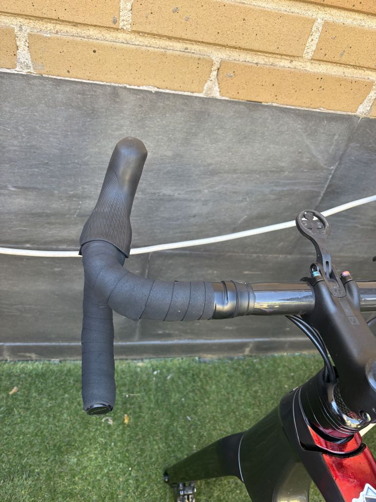 Używany Trek Emonda Frameset 2022 Road & Gravel — zdjęcie 13 z 15