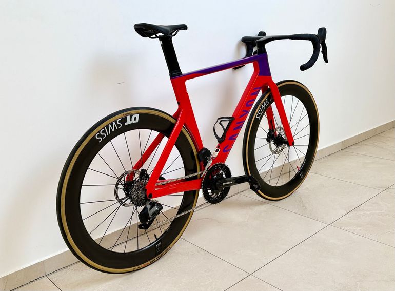 Used Canyon Aeroad CF SLX 7 Disc eTap 2022 – $ 4,947 | buycycle