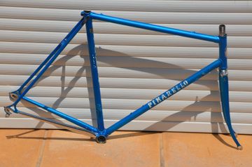 Tweedehands Pinarello Vintage Pinarello Treviso Road Bike Frame And Fork Made From Columbus SL Steel Tubing. Frameset 1986 Road & Gravel