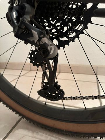 Used Specialized Epic Hardtail Expert 2022 2022 Mountainbike, Black, 29 — image 5 of 7