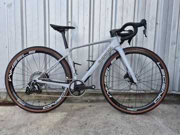 Käytetty Superior Custom SRAM Force 2026 Road & Gravel