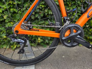 Used Orbea ORCA M20TEAM 2022 2022 Road & Gravel, Orange — image 3 of 6