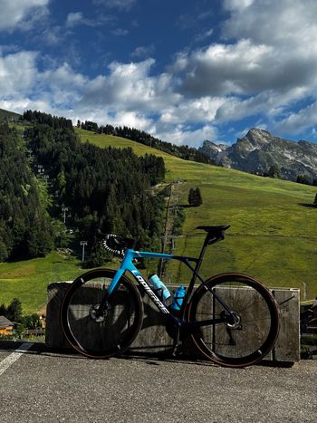 Tweedehands Lapierre Xelius Shimano Ultegra Di2 2024 Road & Gravel — afbeelding 2 van 3