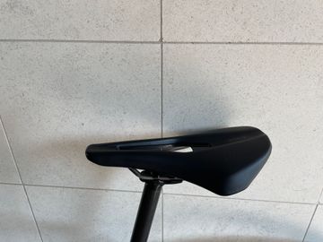 Used Trek ALR 5 2026 Road & Gravel, Black — image 3 of 10