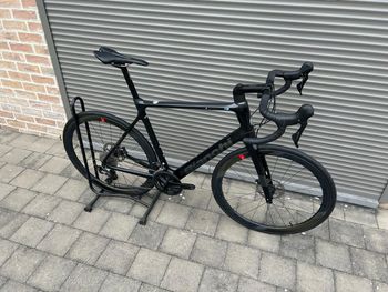 Used Bianchi Infinito Shimano 105 2024 Road & Gravel