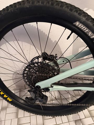 Tweedehands Specialized Turbo Levo Comp 2023 2023 Mountainbike — afbeelding 7 van 15