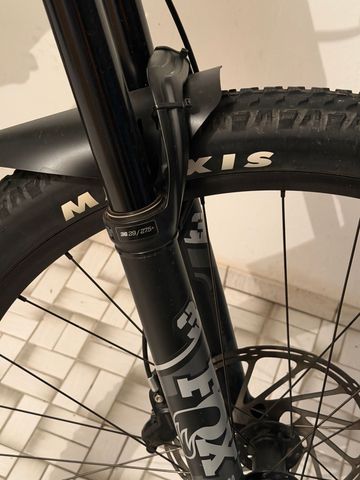 Tweedehands Specialized Turbo Levo Comp 2023 2023 Mountainbike — afbeelding 10 van 15