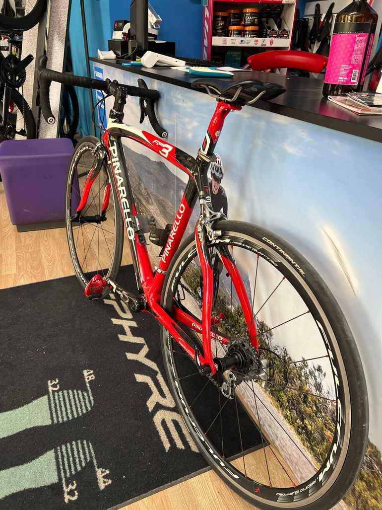 Używany Pinarello Dogma Shimano Tiagra 2009 Road & Gravel — zdjęcie 6 z 8
