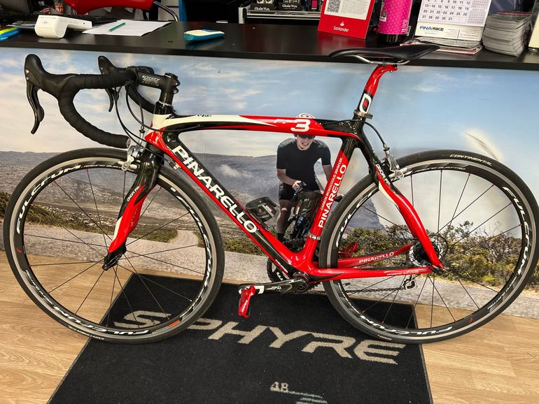 Używany Pinarello Dogma Shimano Tiagra 2009 Road & Gravel — zdjęcie 4 z 8