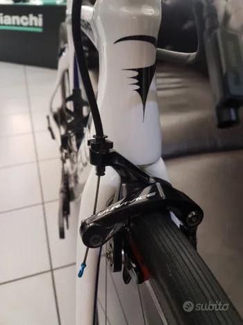 Gebrauchtes Pinarello F10 2019 Road & Gravel, Weiß — Bild 14 von 21
